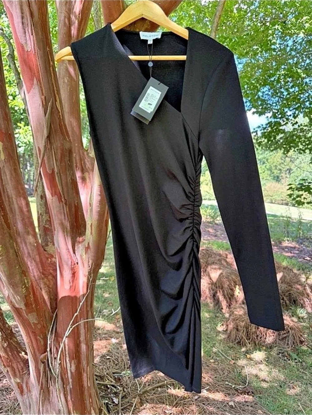 NWT Halston Skyler Black Asymmetric S One Sleeve Ruched Cocktail Dress